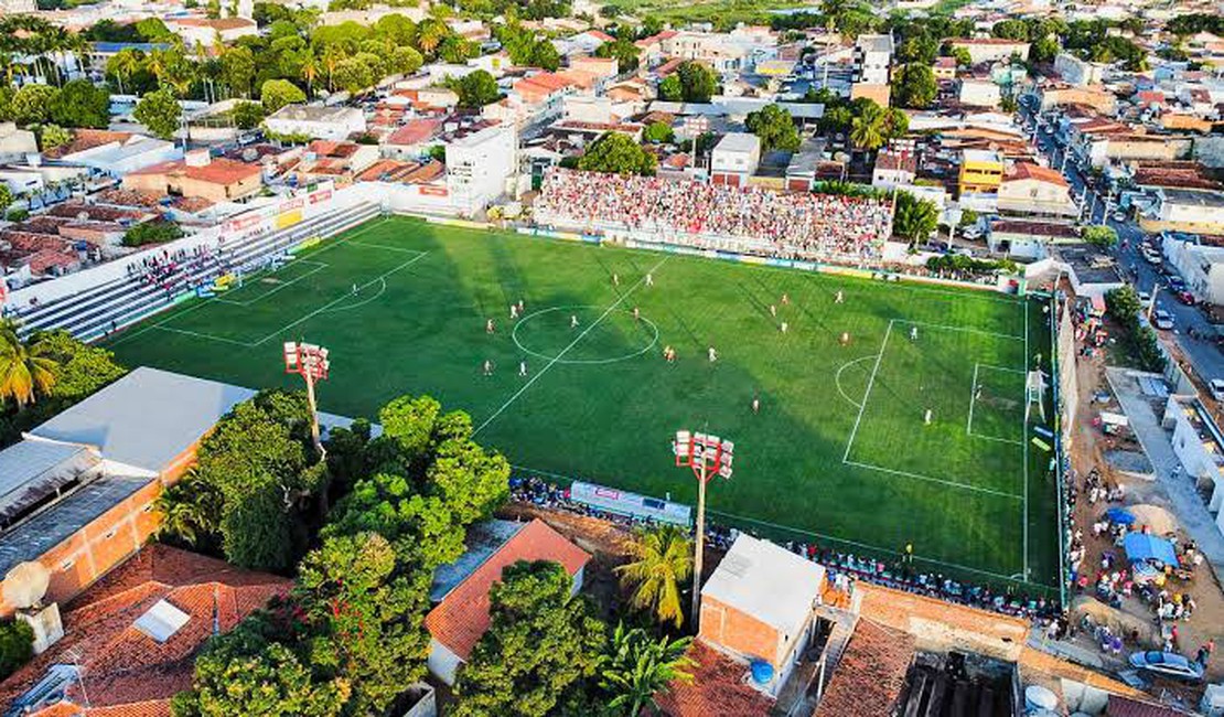 ESTÁDIO JUCA SAMPAIO É PENHORADO PELA JUSTIÇA POR CAUSA DE DÍVIDA DO CSE